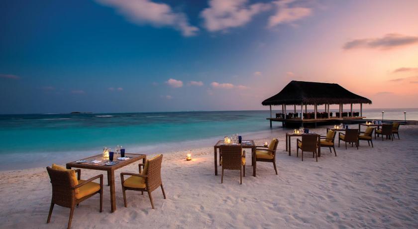 OBLU-BY-ATMOSPHERE- AT-HELENGELI-MALDIVE-AIR-TOUR-TRAVEL-10